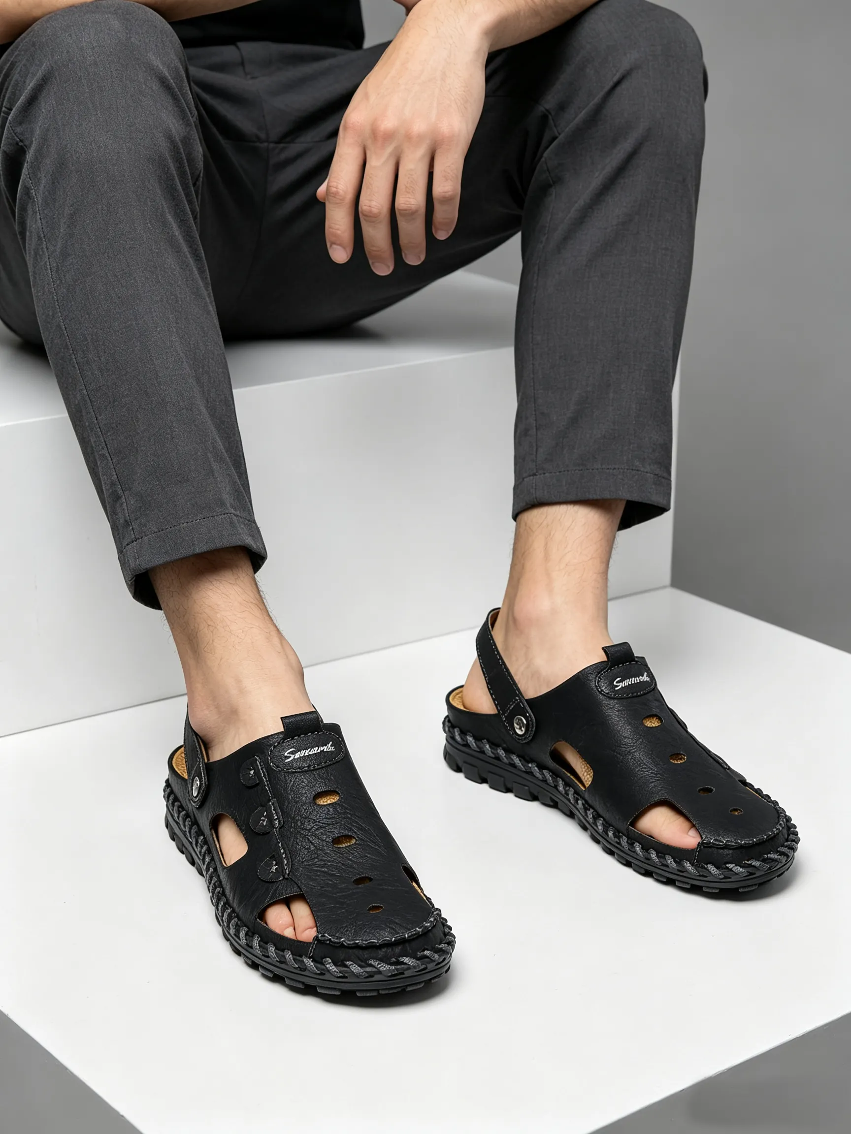 Men Leather Sandal Hiking Casual Shoes Non-slip Wearproof Beach Slipper