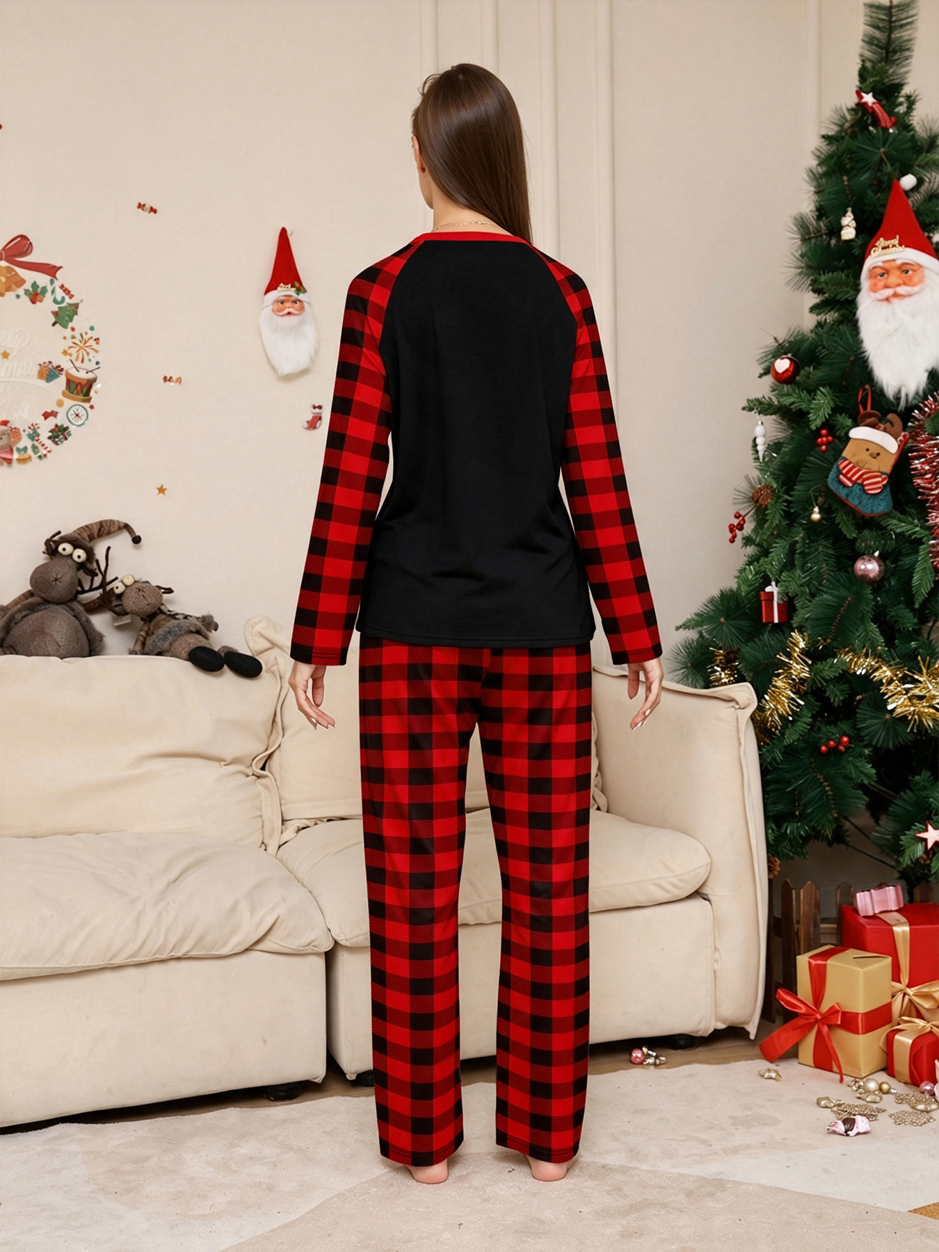 Red‑Black Plaid Santa Gift Print Family Matching Pajamas