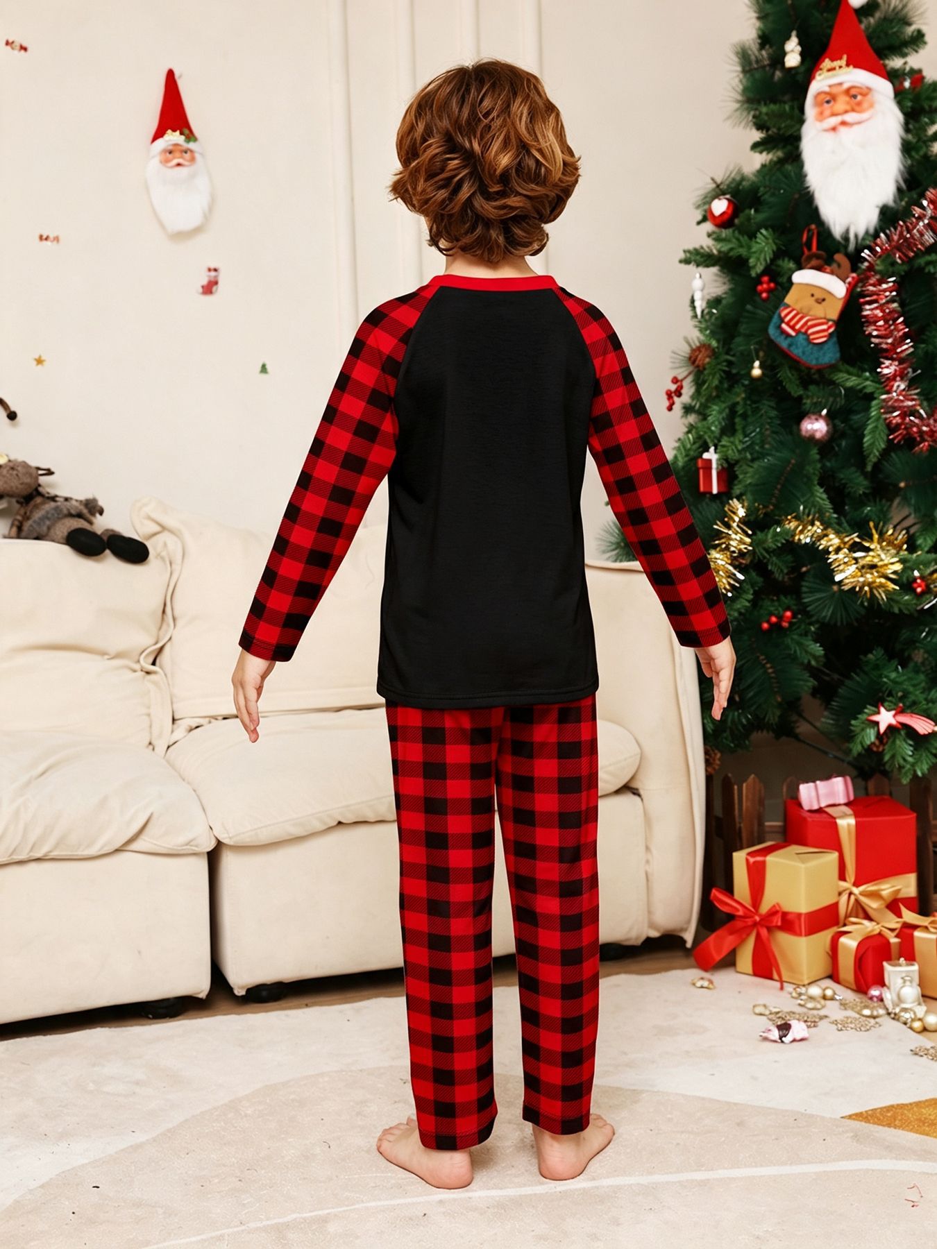 Red‑Black Plaid Santa Gift Print Family Matching Pajamas