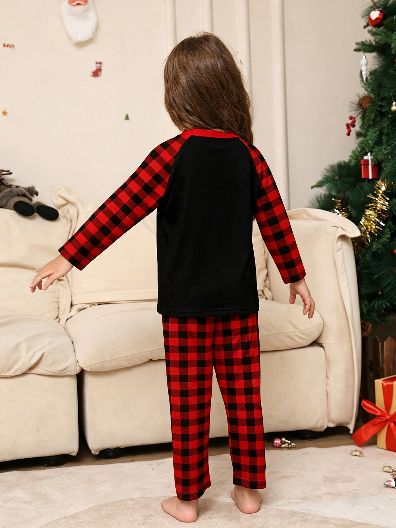 Red‑Black Plaid Santa Gift Print Family Matching Pajamas