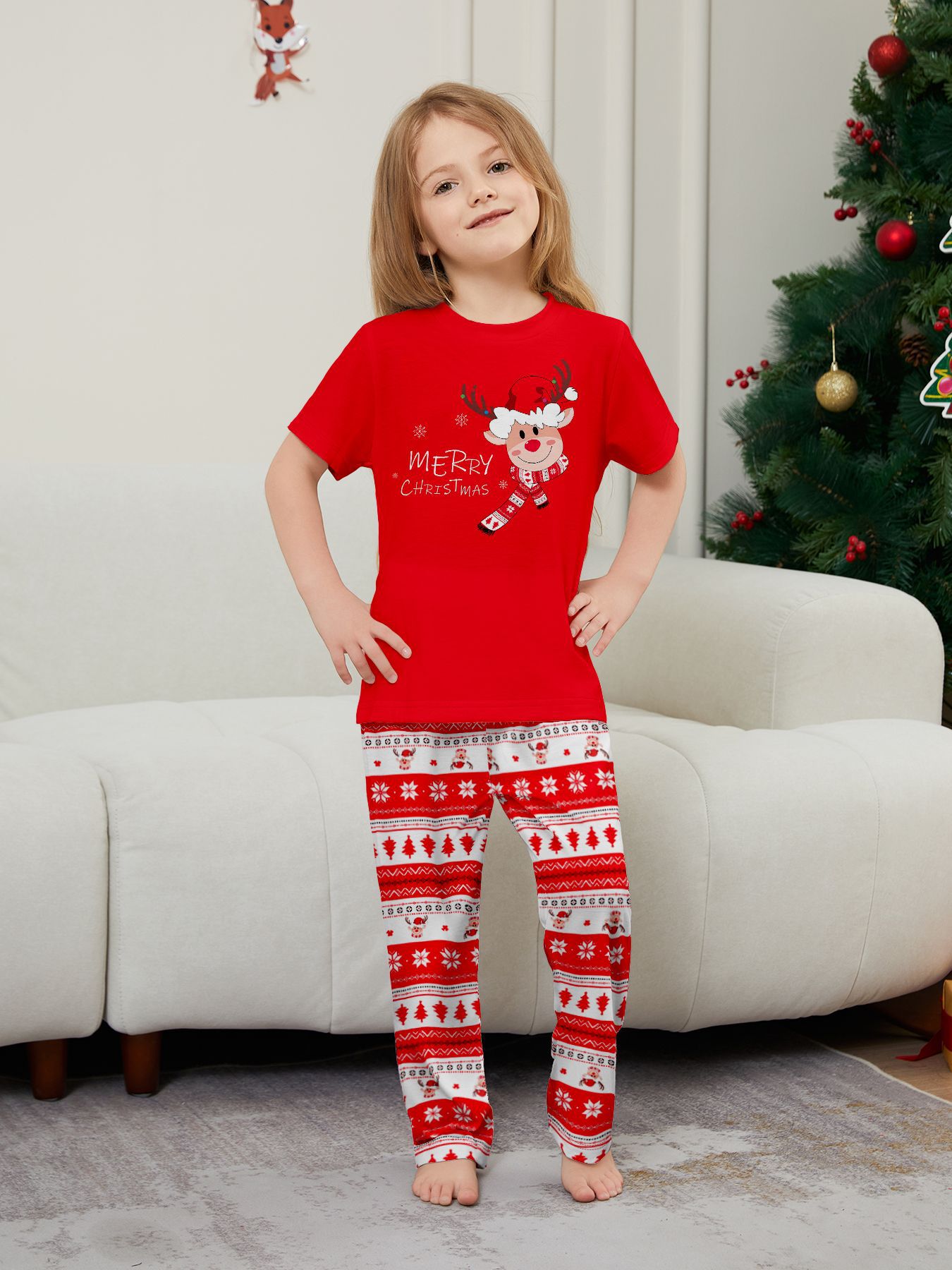 Short‑Sleeve Reindeer Red Family Christmas Pajamas