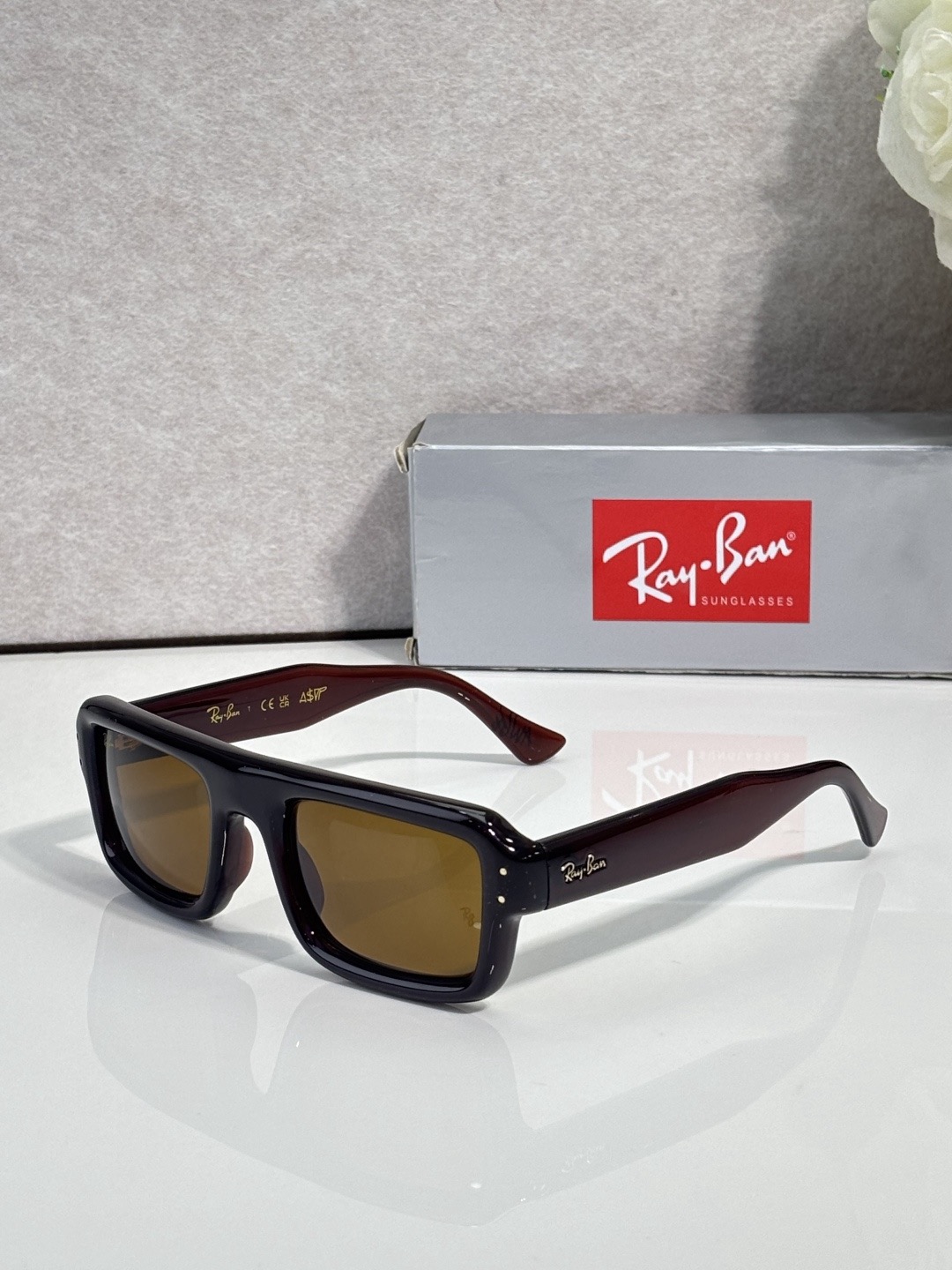 Fashion hot 5 color sunglasses