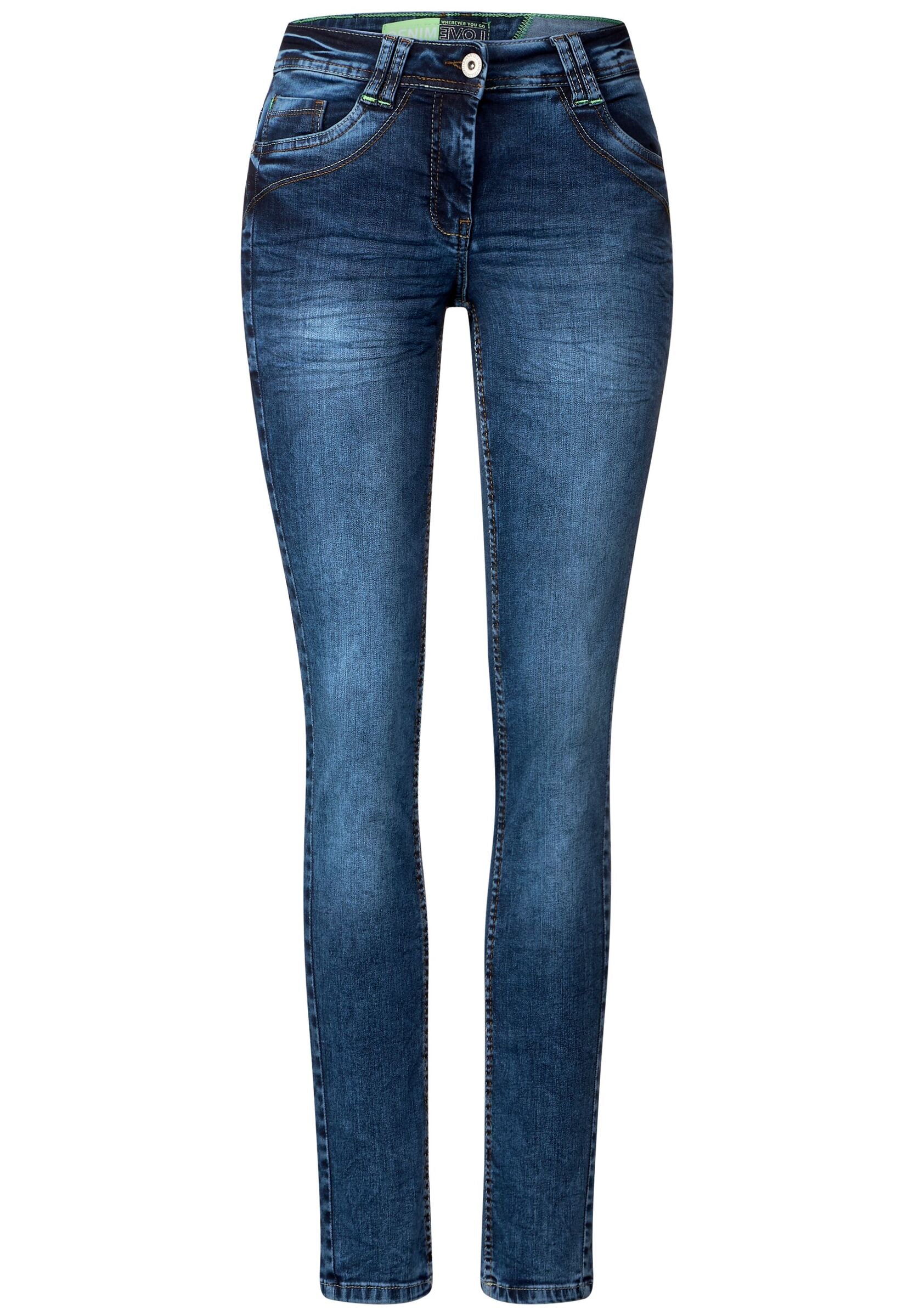 Loose Fit Jeans