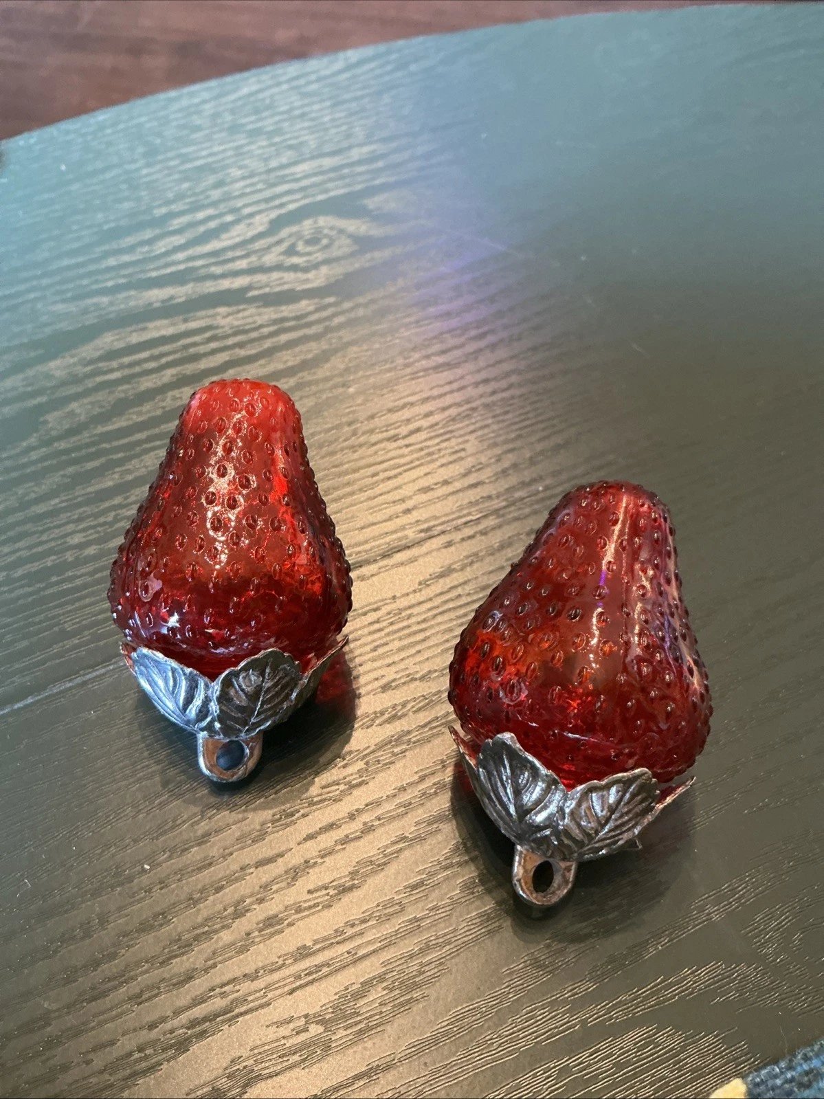 🔥Last Day 49% OFF - 🍓1960s Vintage Strawberry Salt & Pepper Shaker Set