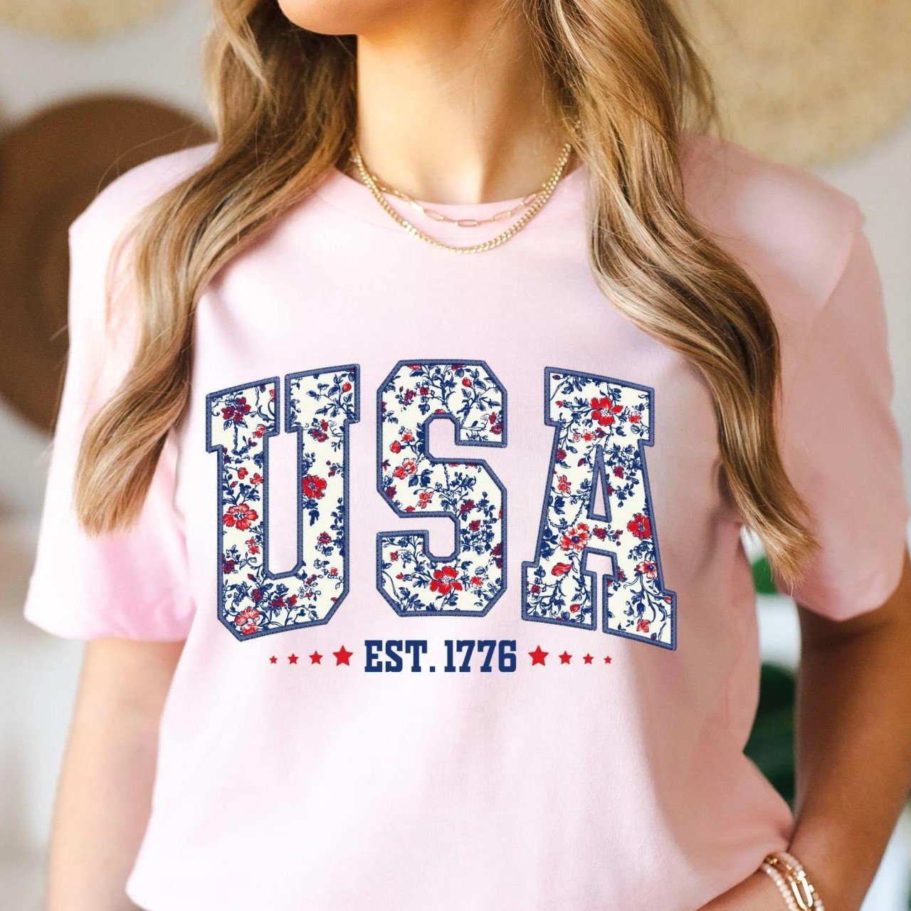 🇺🇸✨Unisex Floral USA Shirt Classic Design Oversized Patriotic Tee