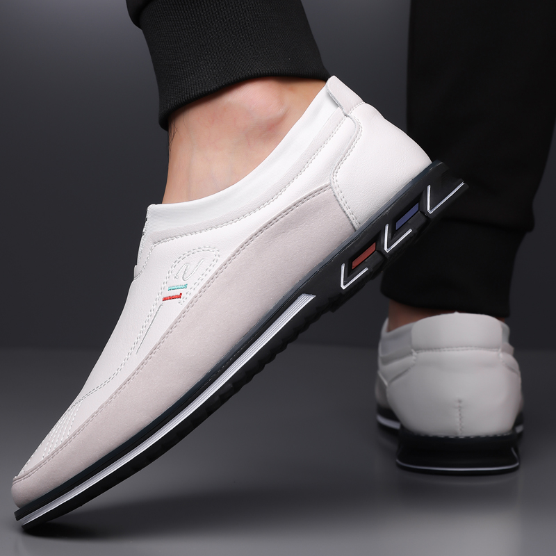 Men’s Ultra Comfortable Walking Shoes with Arch Support