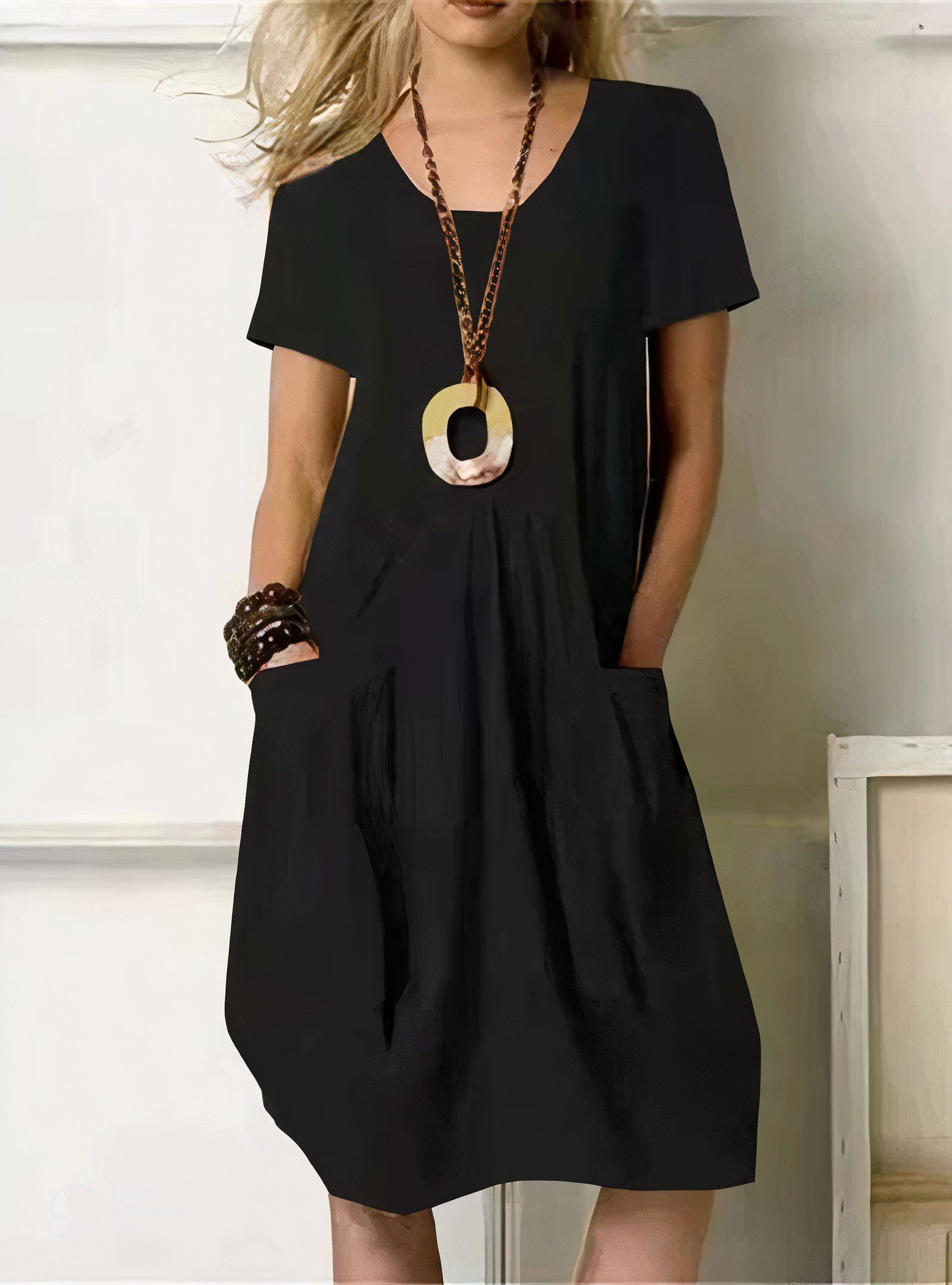 Lightweight Pocket Dress for Everyday Comfort