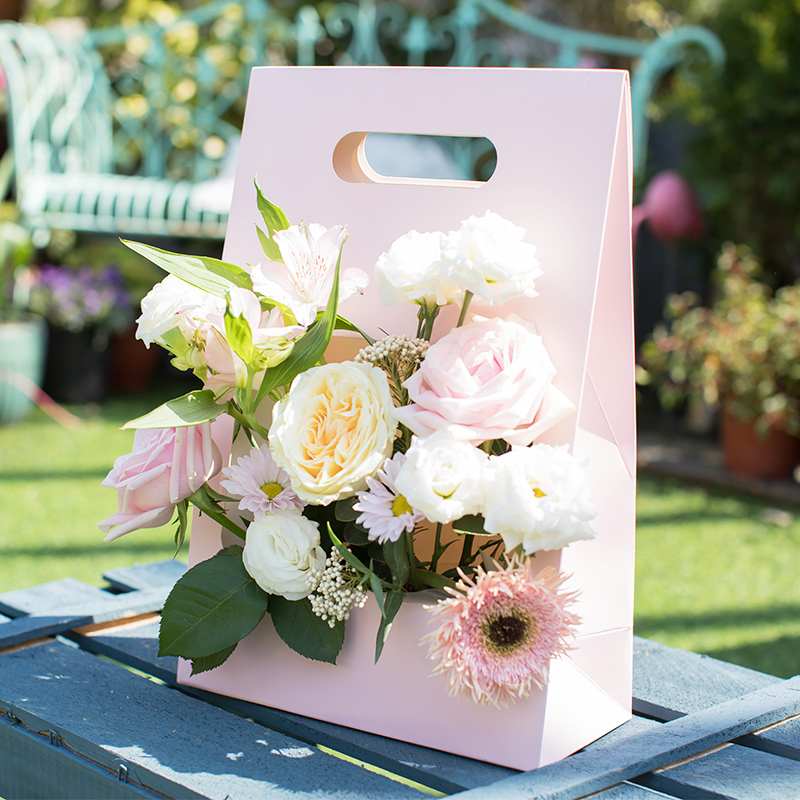 AW-BF-PYTN | Bolsa floral estilo salón