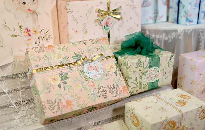 AW-PR-YWWJ | Papel para regalo estilo Lolita