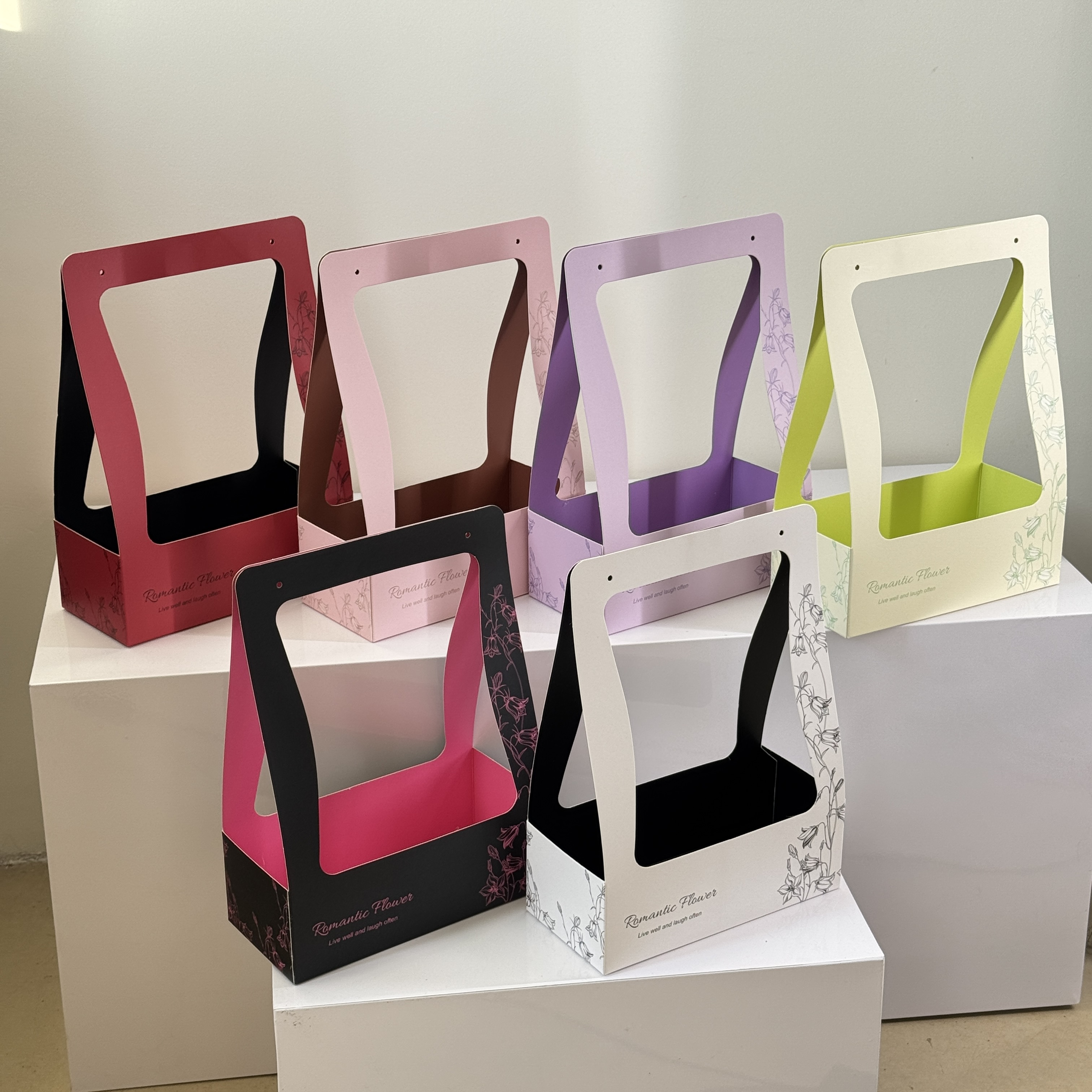 AW-CF-Y4UN | Caja floral Lirio del valle