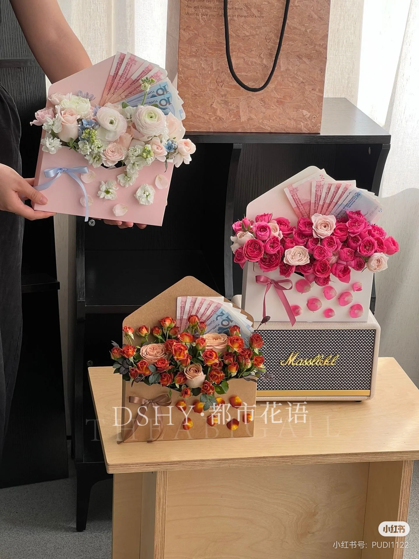 AW-CF-LL5S | Caja floral tipo sobre