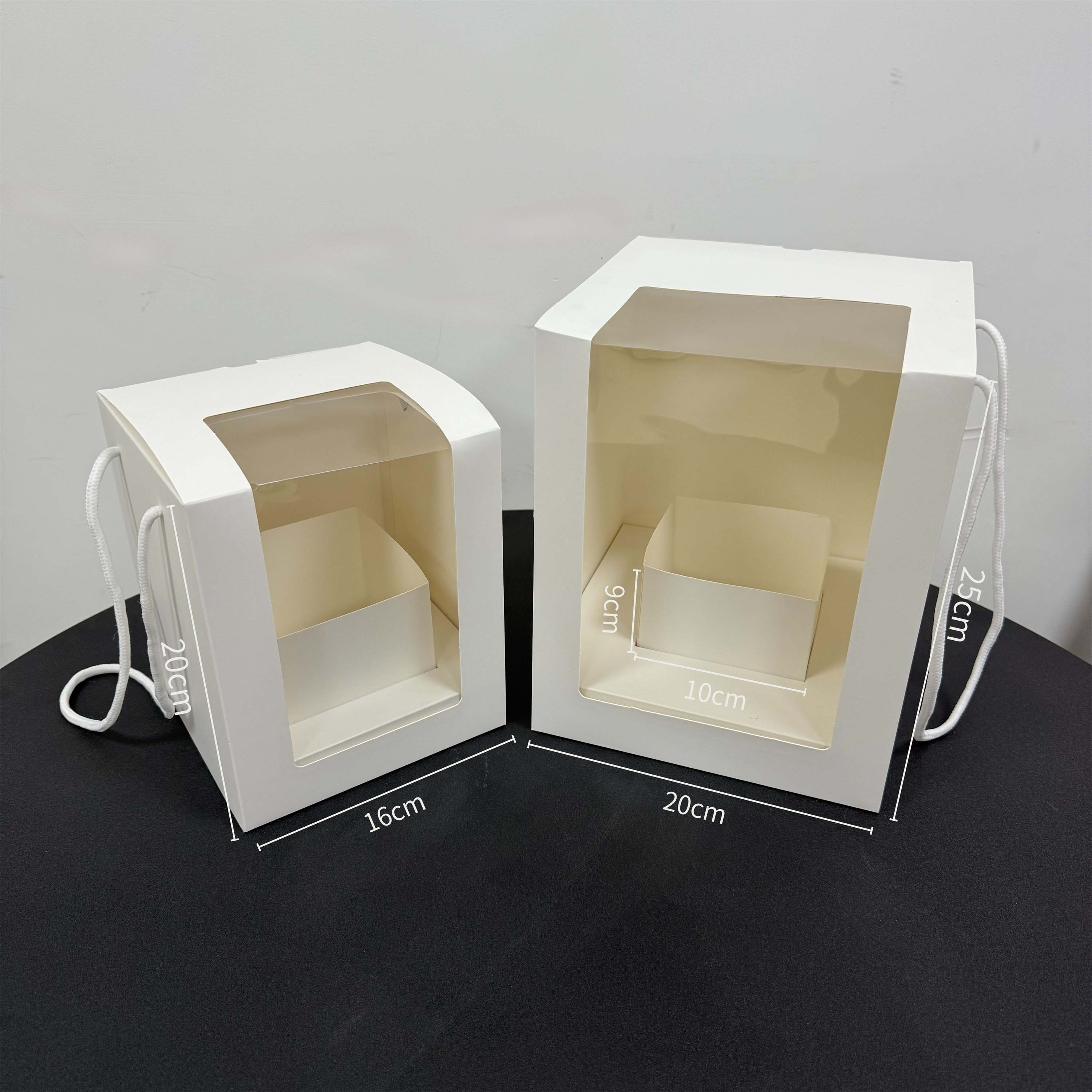 AW-CF-N3YN | Caja floral con ventana en dos tamaños