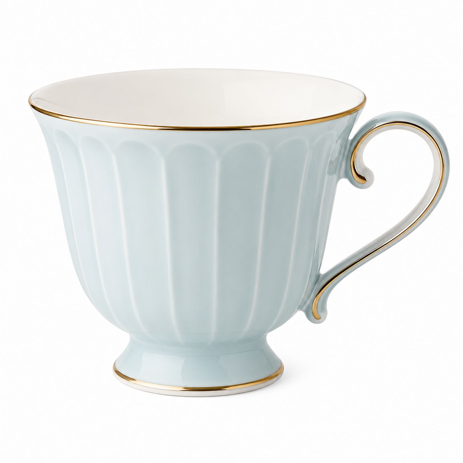 Tasse en porcelaine bleu avec bordure dorée