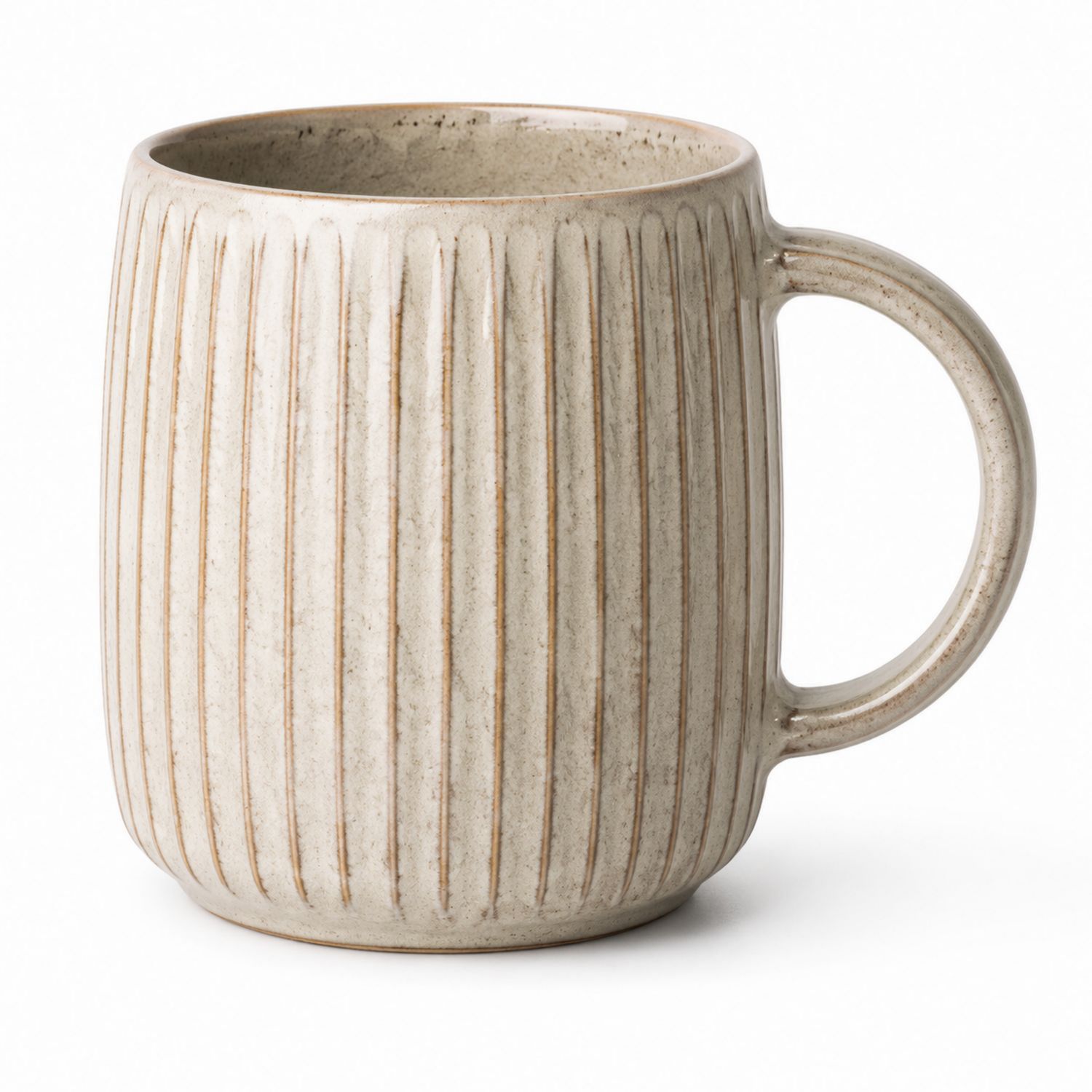 Tasse en céramique beige nervurée