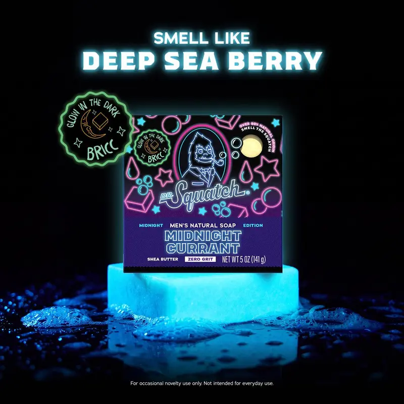 🌙  Midnight Currant Glow-in-the-Dark Soap – Deep Sea Berry Scent 