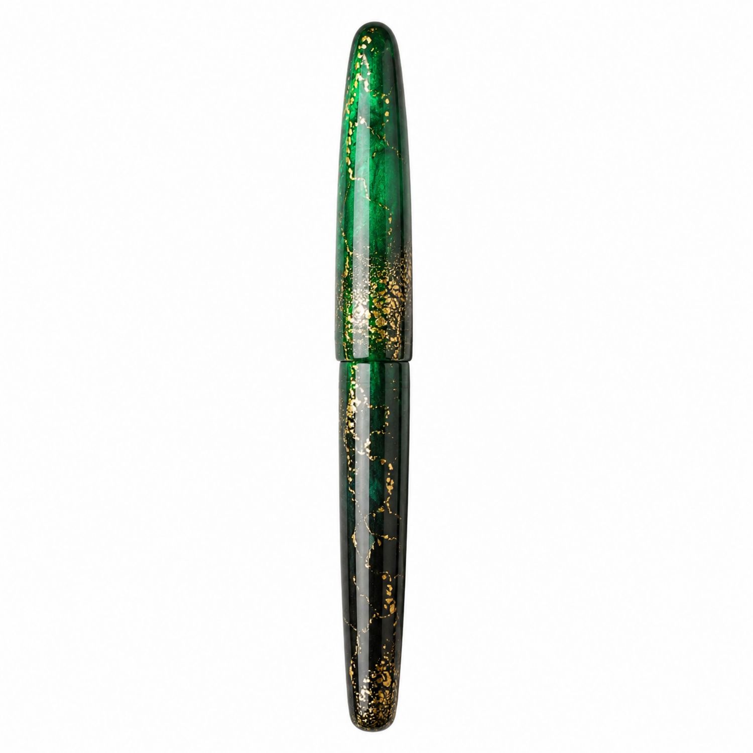 Pluma estilográfica verde con detalles dorados