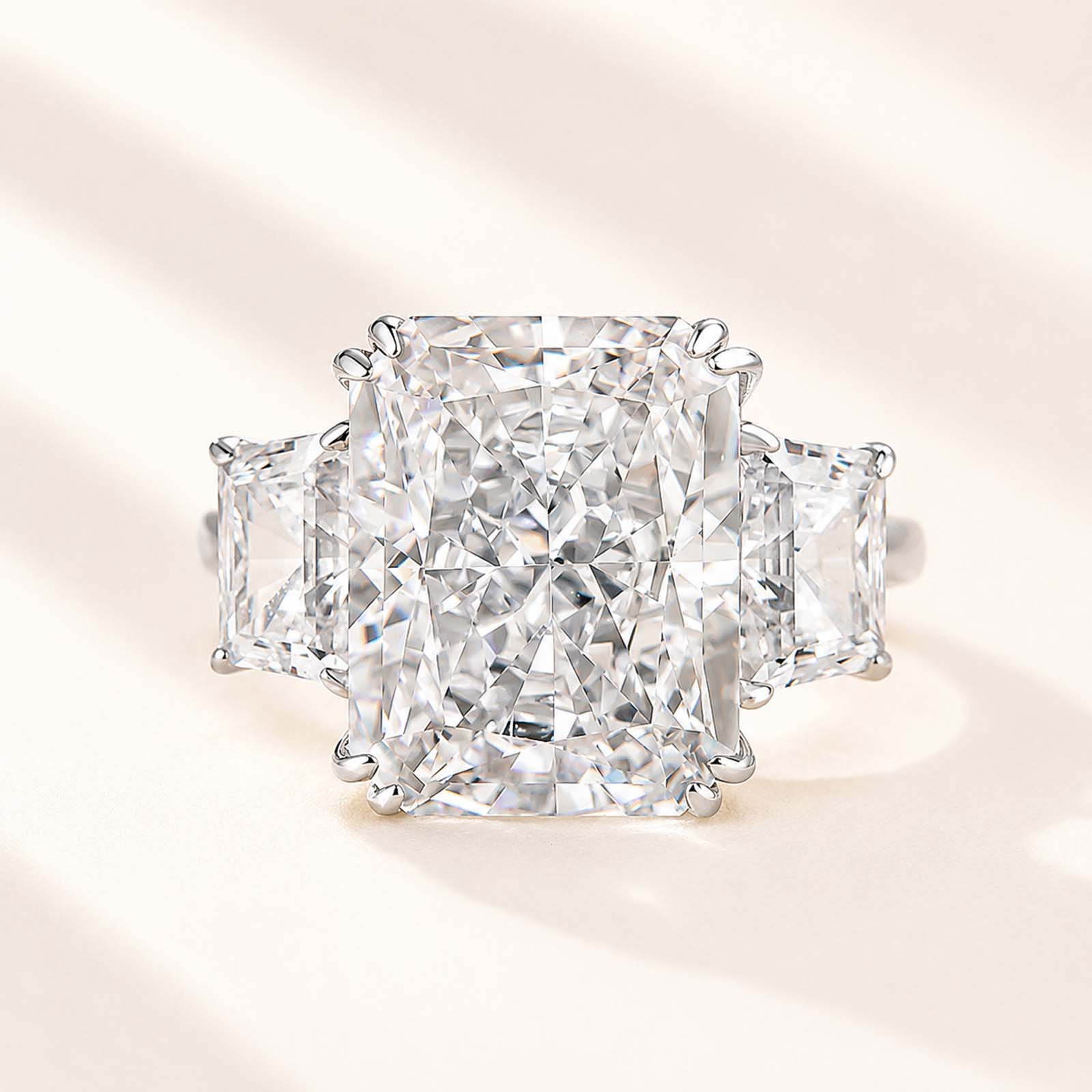 Luxurious 8.0Ct Radiant Cut Three Stone Women's Ring For Ring Gift