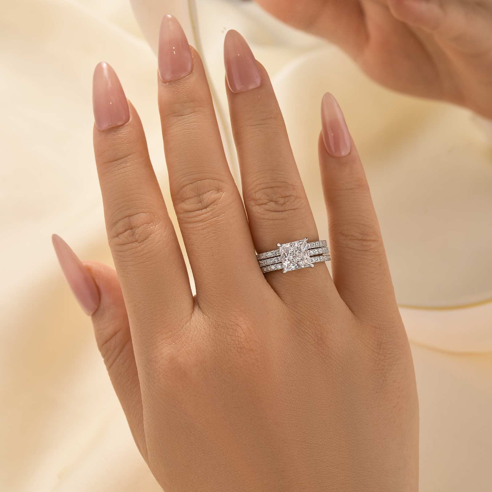 3PC 2.0Ct Princess Cut Wedding Ring For Her With Two Classic Wedding Bands - Velirellajewelry