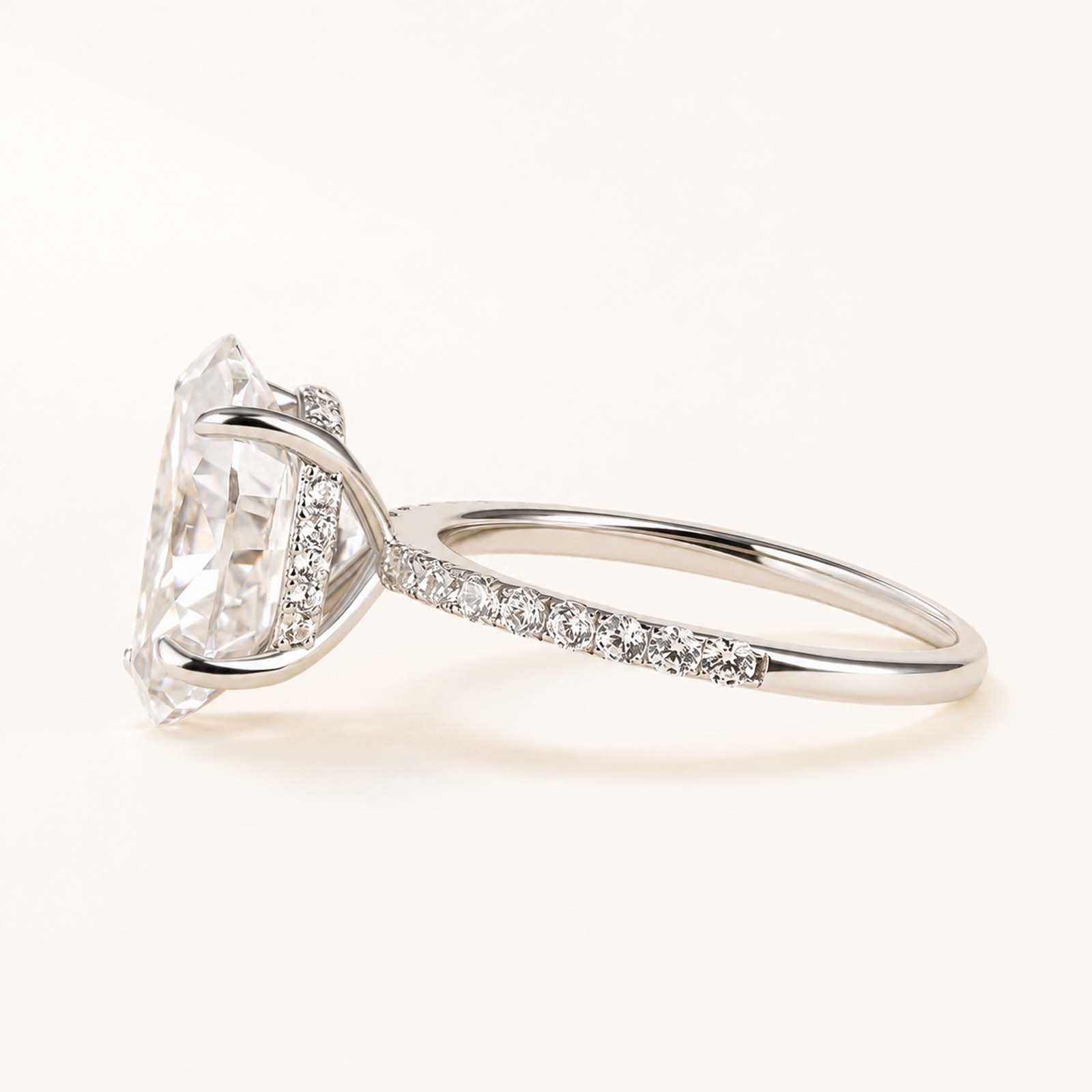 4.0Ct Oval Cut Engagement Ring Moissanite or Simulated Diamond Promise Ring