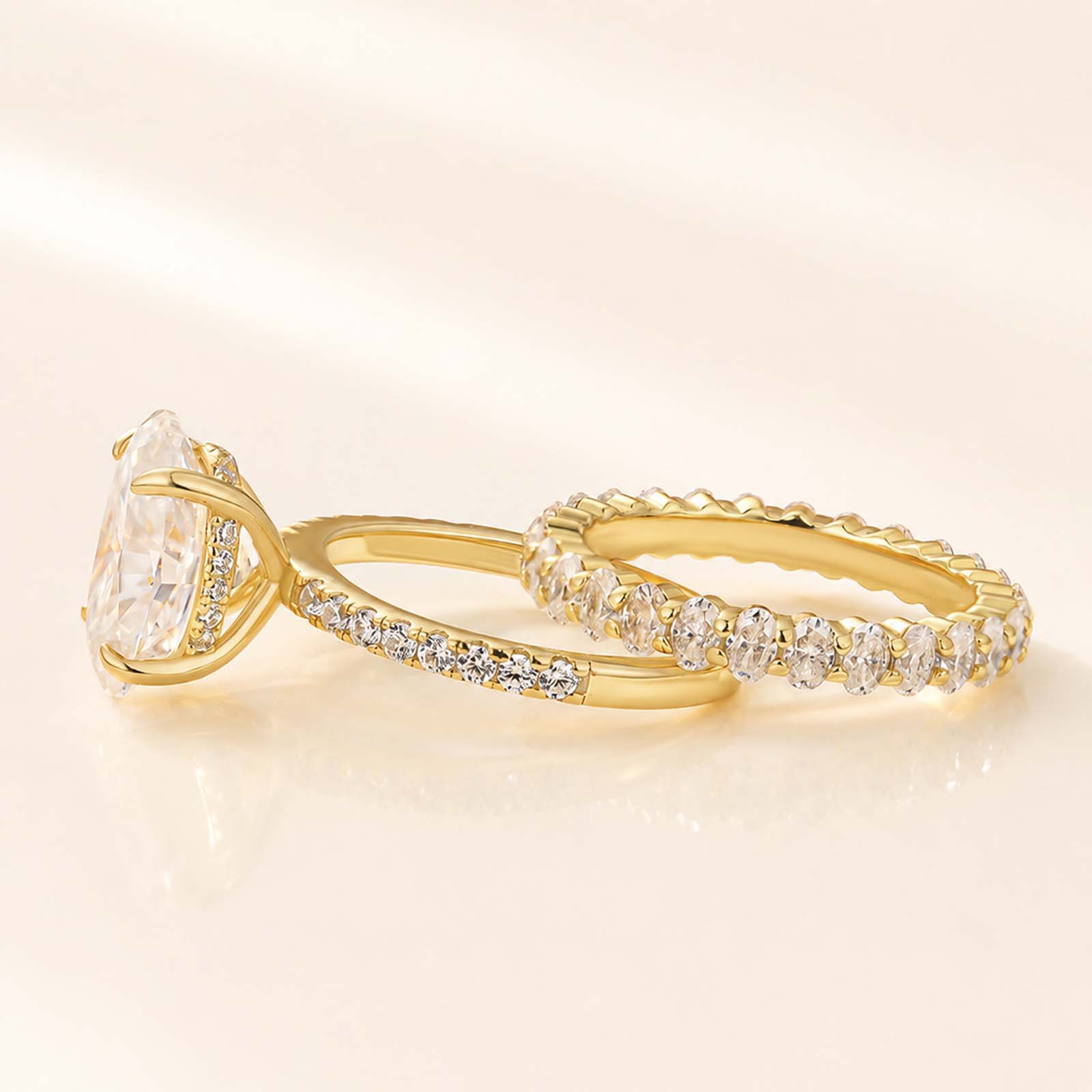 Moissanite 4.0Ct Oval Side Stone Date Ring with 3.0Ct Oval Cut Band Stackable Ring Set