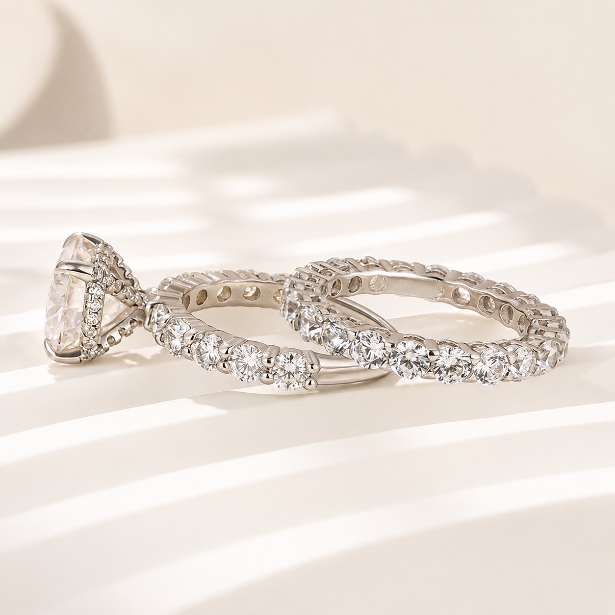 Moissanite 4.0Ct Round Cut Side Stone Travel Ring Set Stackable Rings For Daily Wear