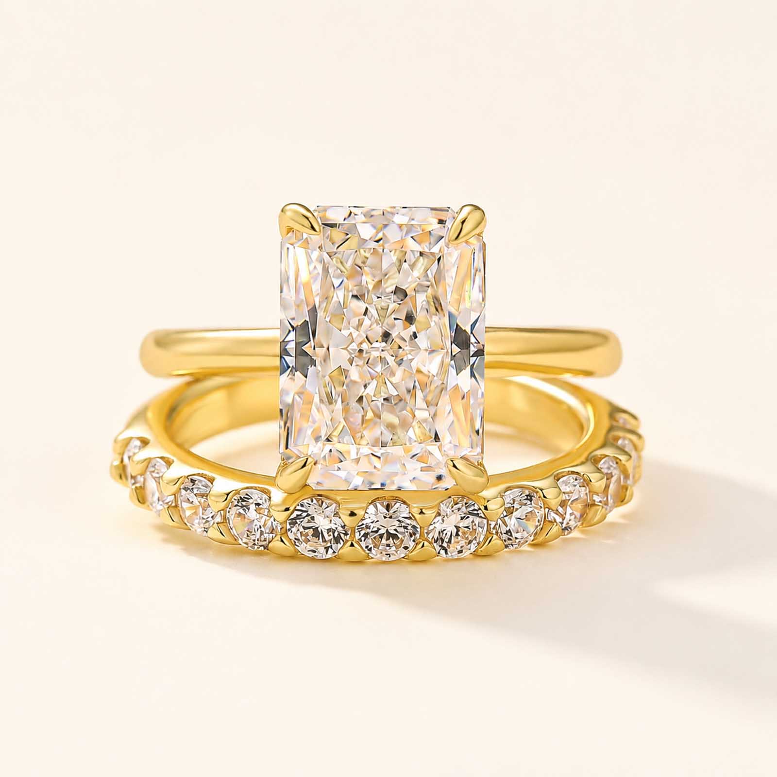 Velirella 2PC 4.5Ct Solitaire Radiant Cut Wedding Set with 