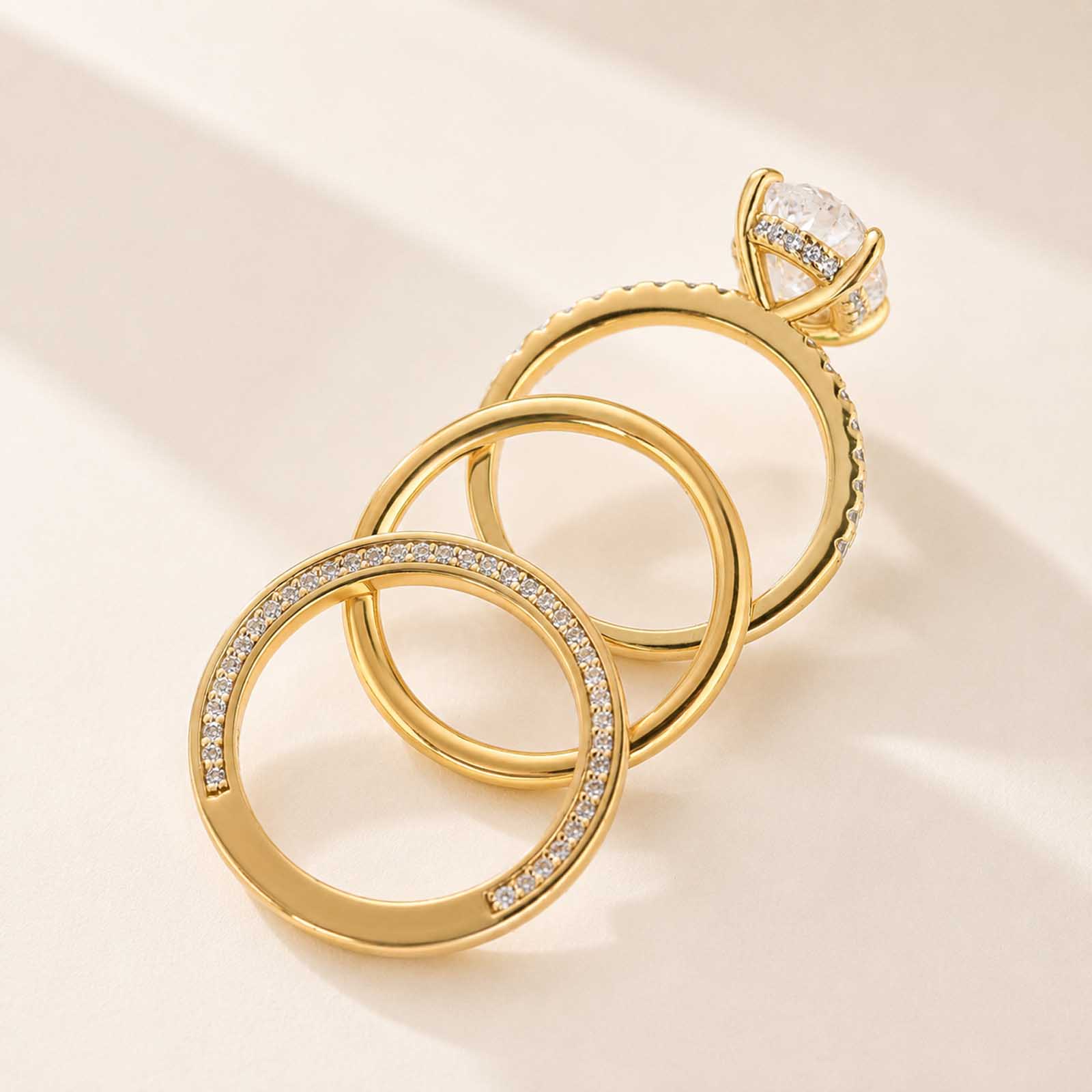  4.0Ct Classic Oval Cut Engagement Ring In  with Simple Wedding Band