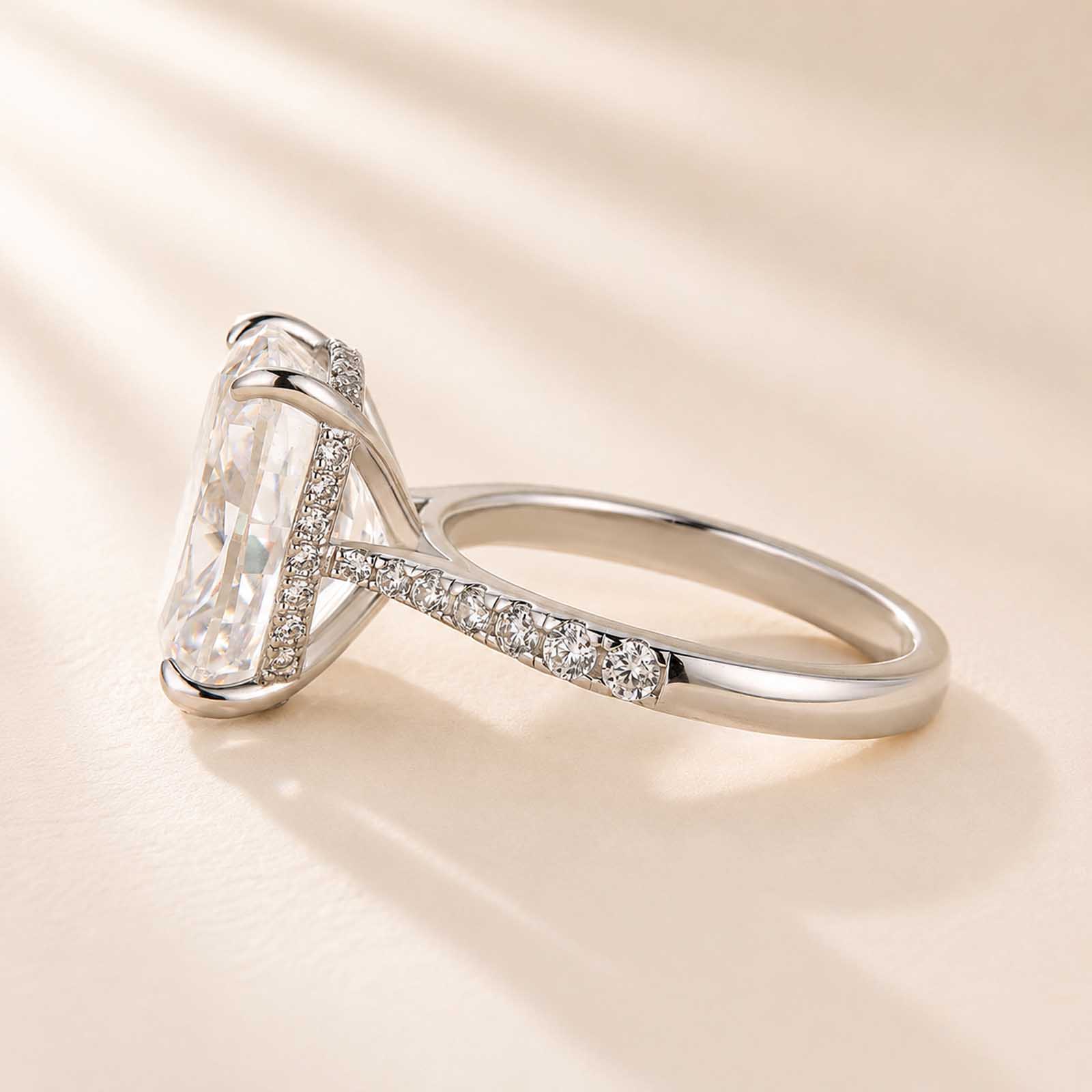 Luxury 6.5Ct Crushed Ice Cushion Cut Simulated Diamond Ring with Round Cut Side Stones