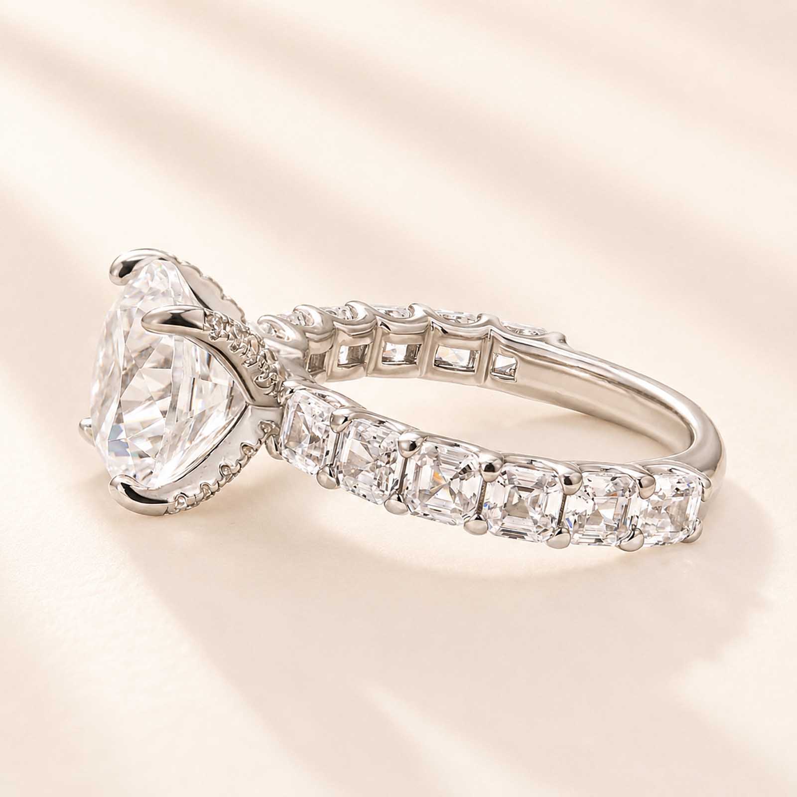 Luxury 4.0Ct Round Cut Simulated Diamond Travel Rings with 2.0Ct Asscher Cut Side Stones
