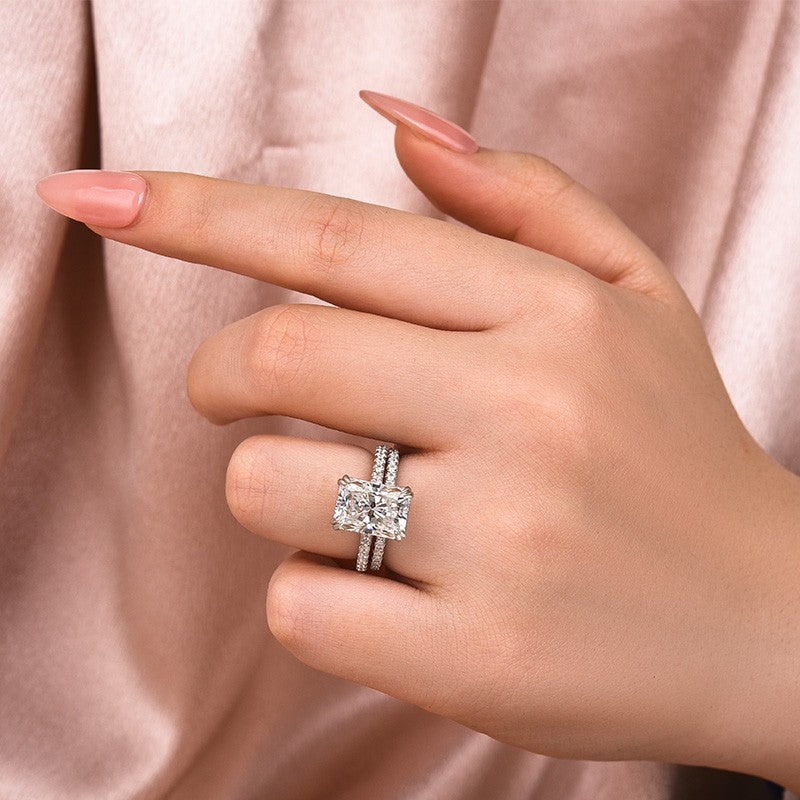 Moissanite 4.5 Ct Radiant Cut White Gold Wedding Ring For Women - Velirellajewelry