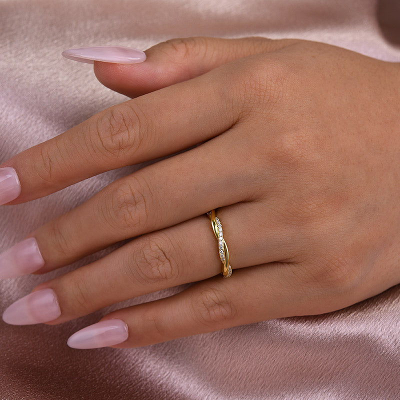 Velirella Moissanite Twist Eternity Wedding Band - Velirellajewelry