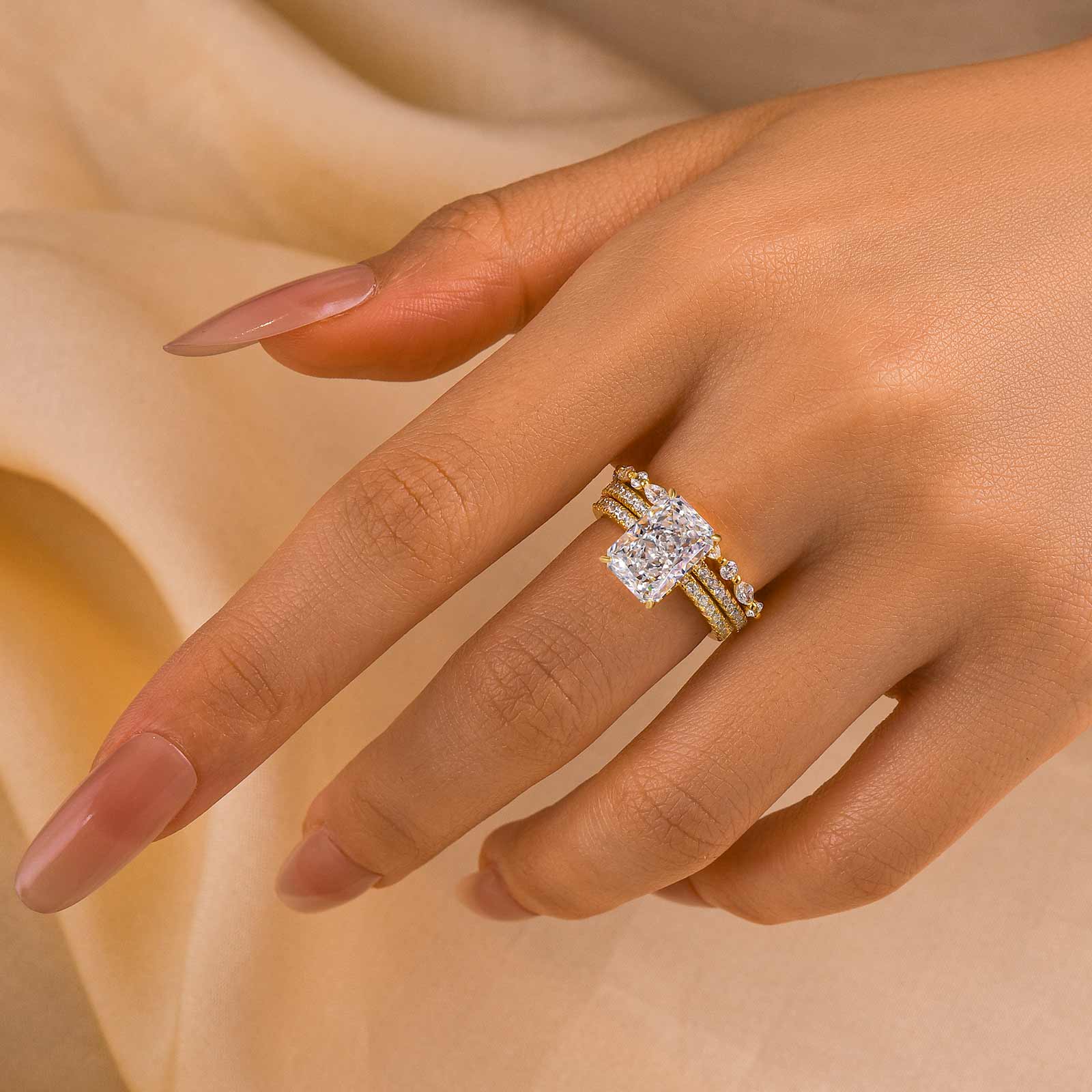 Velirella Noble 3.5Ct Radiant Cut 3PC Wedding Ring Set - Velirellajewelry