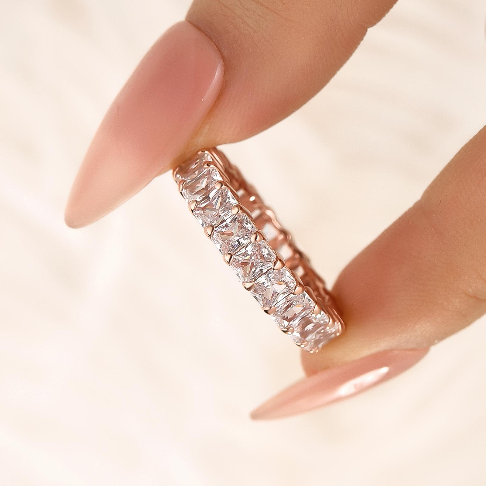 Velirella Elegant Radiant Cut Women's Wedding Band In Brass - Velirellajewelry