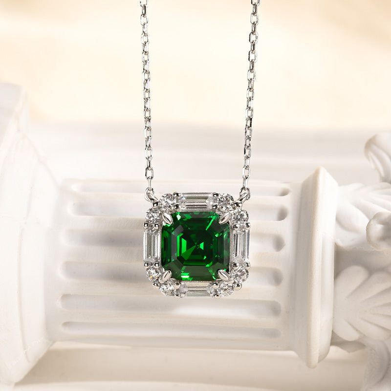 Velirella Asscher Cut Green Necklace In Brass - Velirellajewelry