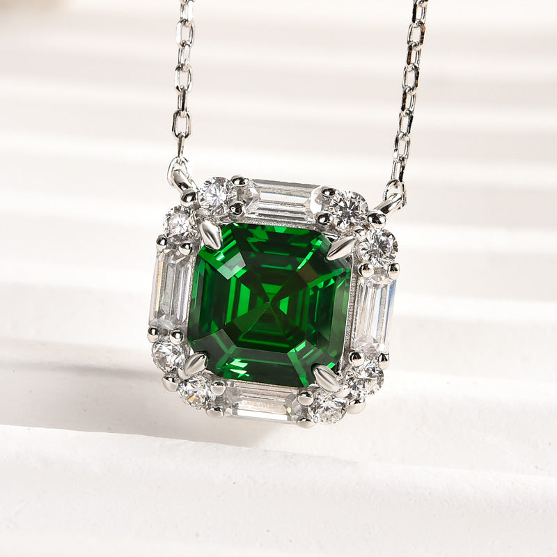 Velirella Asscher Cut Green Necklace In Brass - Velirellajewelry