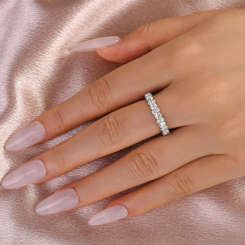 Velirella Moissanite 2.5 Ct Round Cut Full Wedding Band for Women - Velirellajewelry