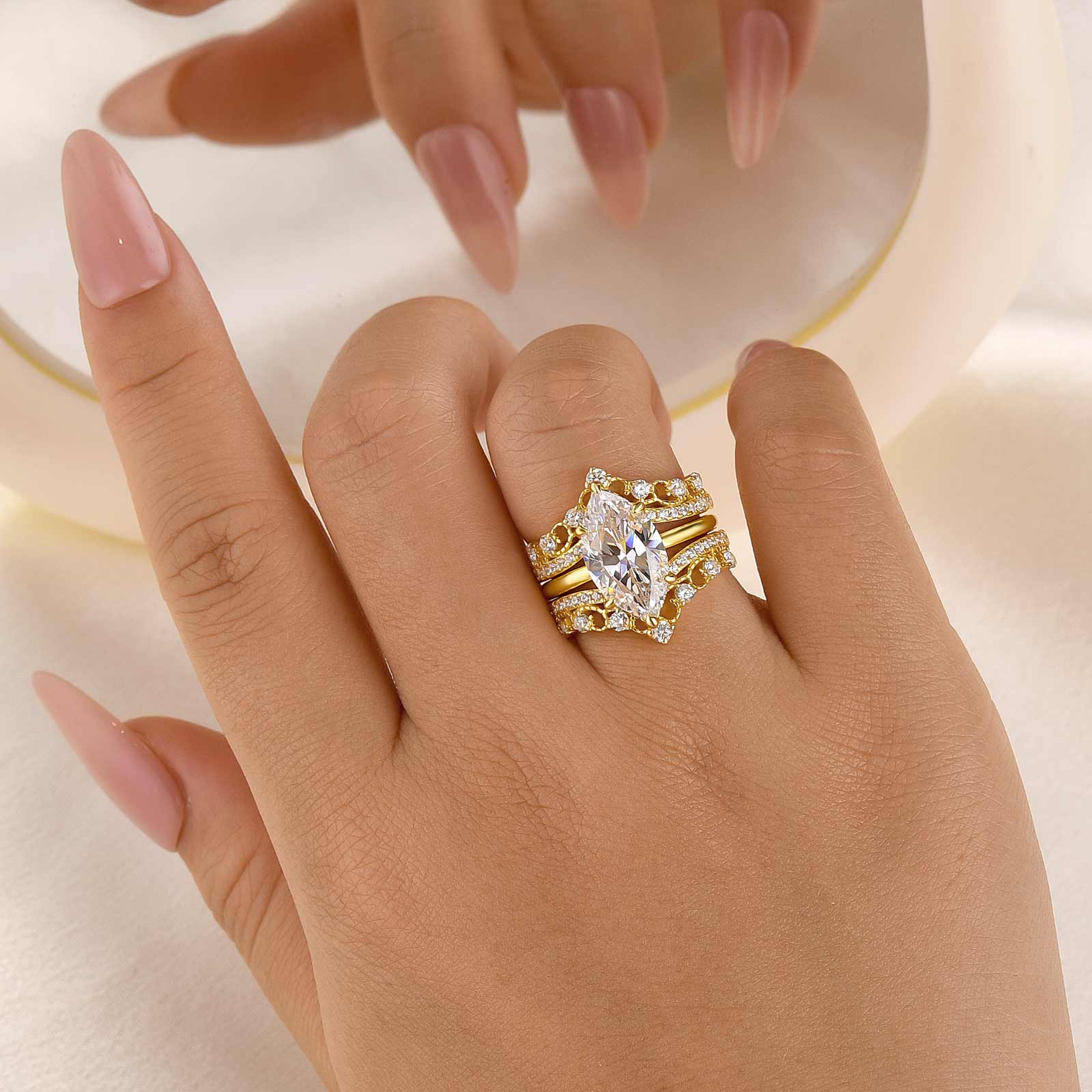 2PC Elegant 4.0Ct Marquise Cut Vintage Ring Set with Enhancer Band