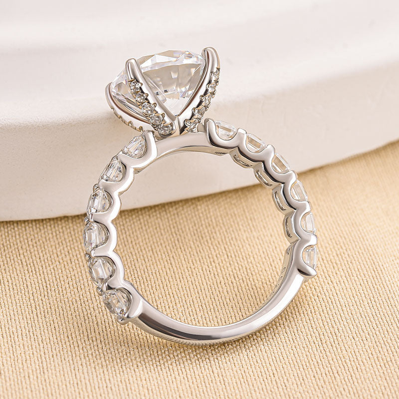 Velirella Luxury 4.0Ct Round Cut Engagement Ring - Velirellajewelry