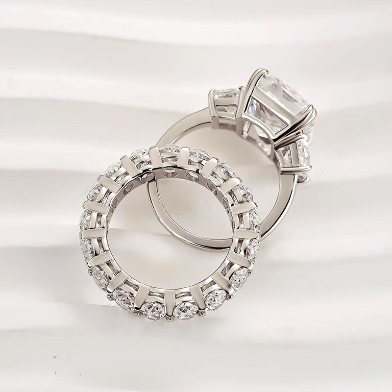 Velirella Luxurious Three Stone Radiant Cut Wedding Set In Brass - Velirellajewelry