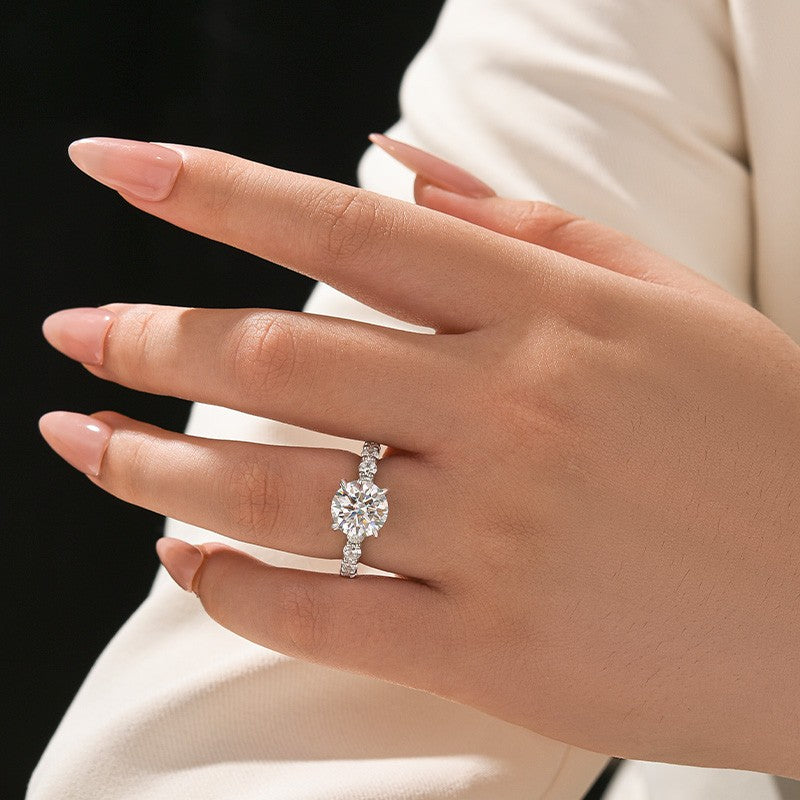 Moissanite 3.0Ct Round White Gold Engagement Ring - Velirellajewelry