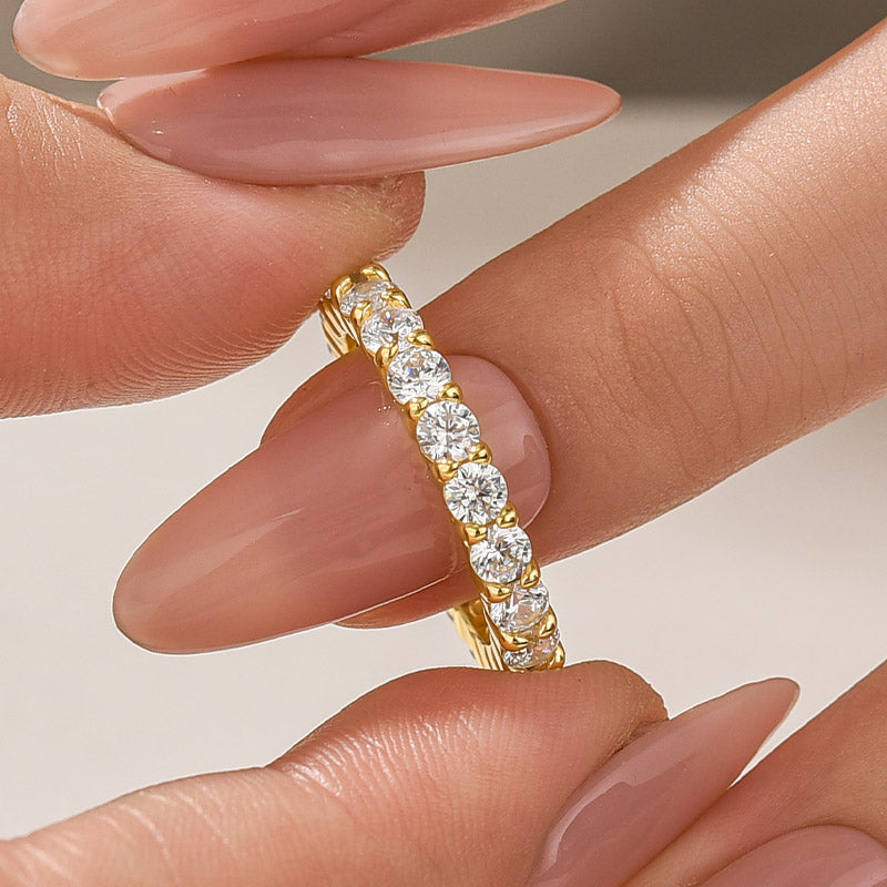 Eternity Moissanite 2.5 Ct Round Cut Women's Wedding Band - Velirellajewelry