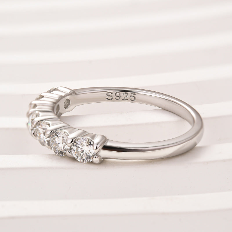Velirella Moissanite Classic Round Cut Wedding Band - Velirellajewelry