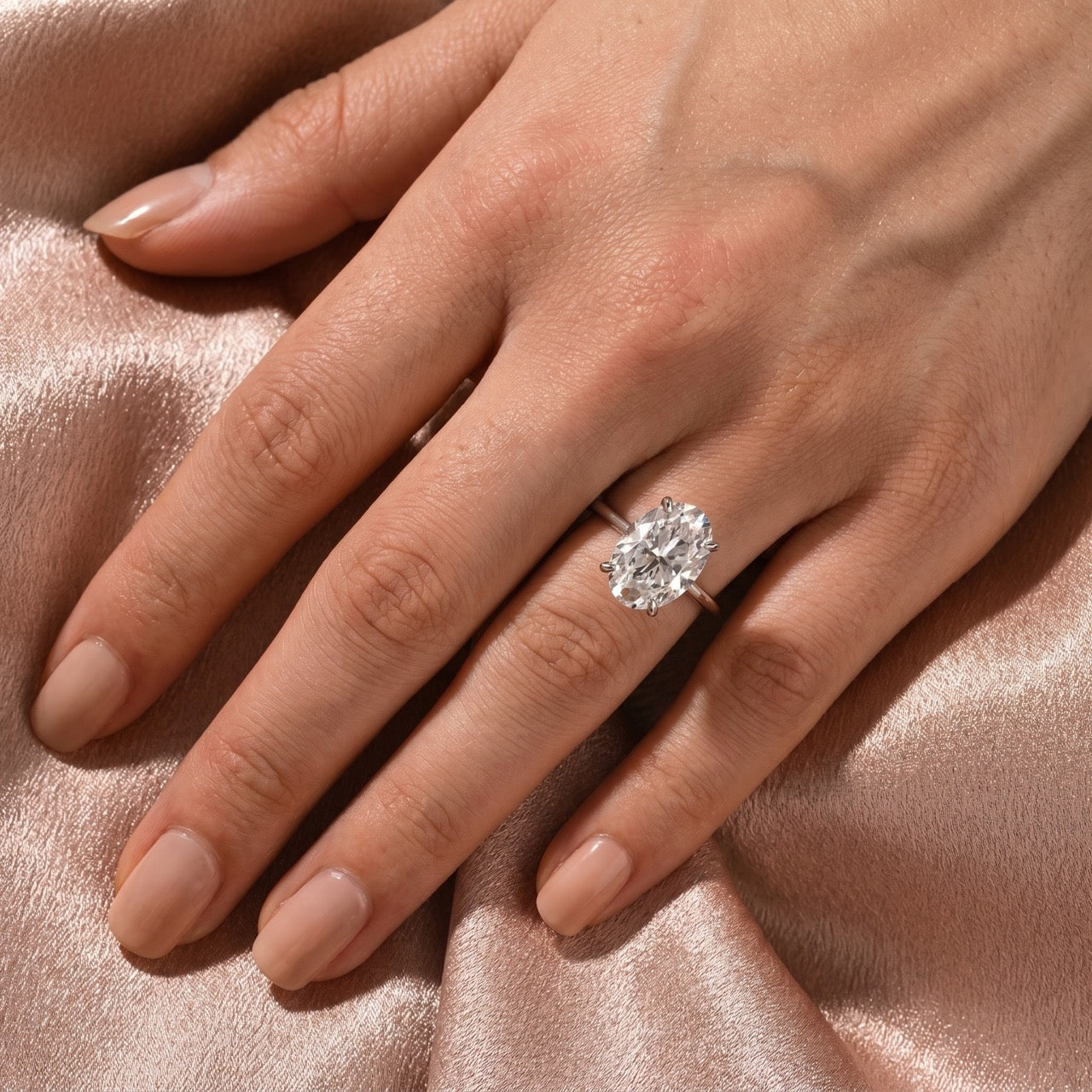  Moissanite 2.0~5.5 Carat Oval Cut Hidden Halo Engagement Ring For Everyday Wear