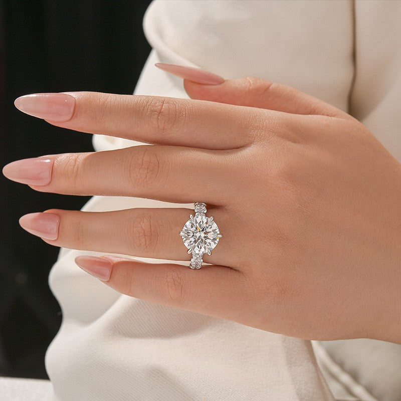 Moissanite 6.0Ct Round Cut Luxe Engagement Ring Travel Rings In Brass - Velirellajewelry