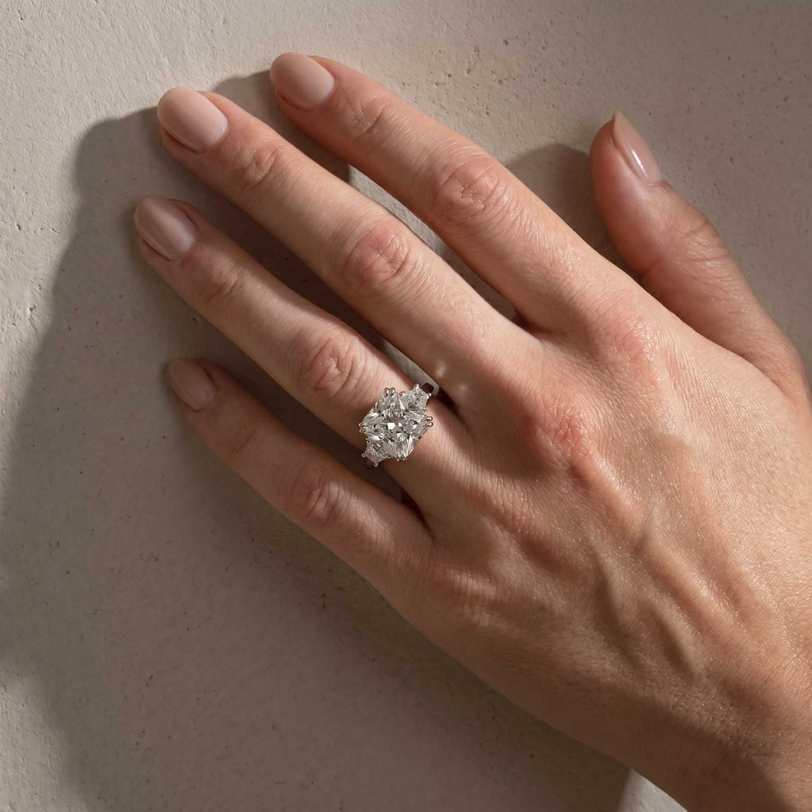 12.0Ct/6.5Ct Radiant Cut Crushed Ice Hybrid Three Stone Engagement Ring Travel Ring
