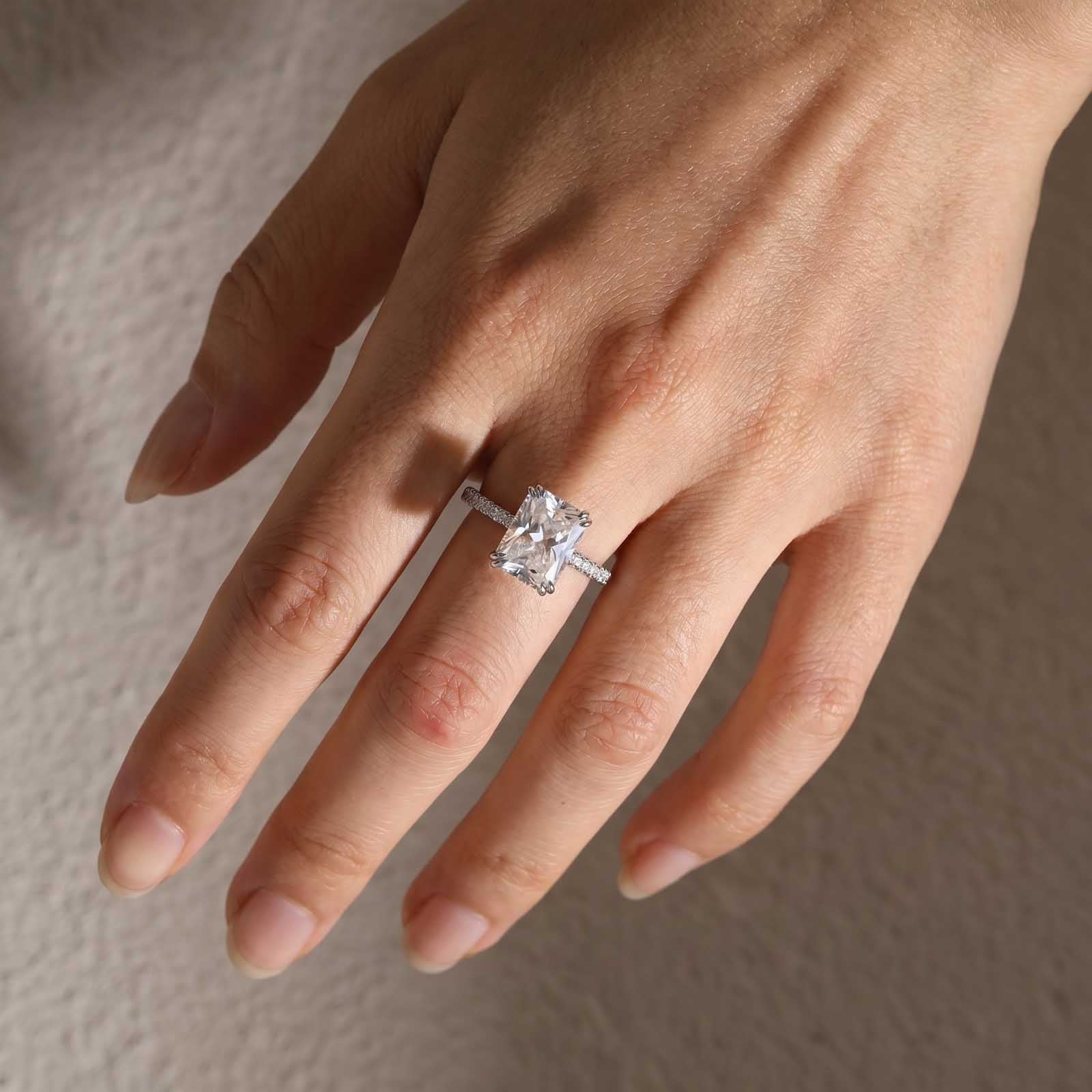 Affordable Moissanite 4.5 Carat Radiant Cut Date Ring For Women Stackable Ring
