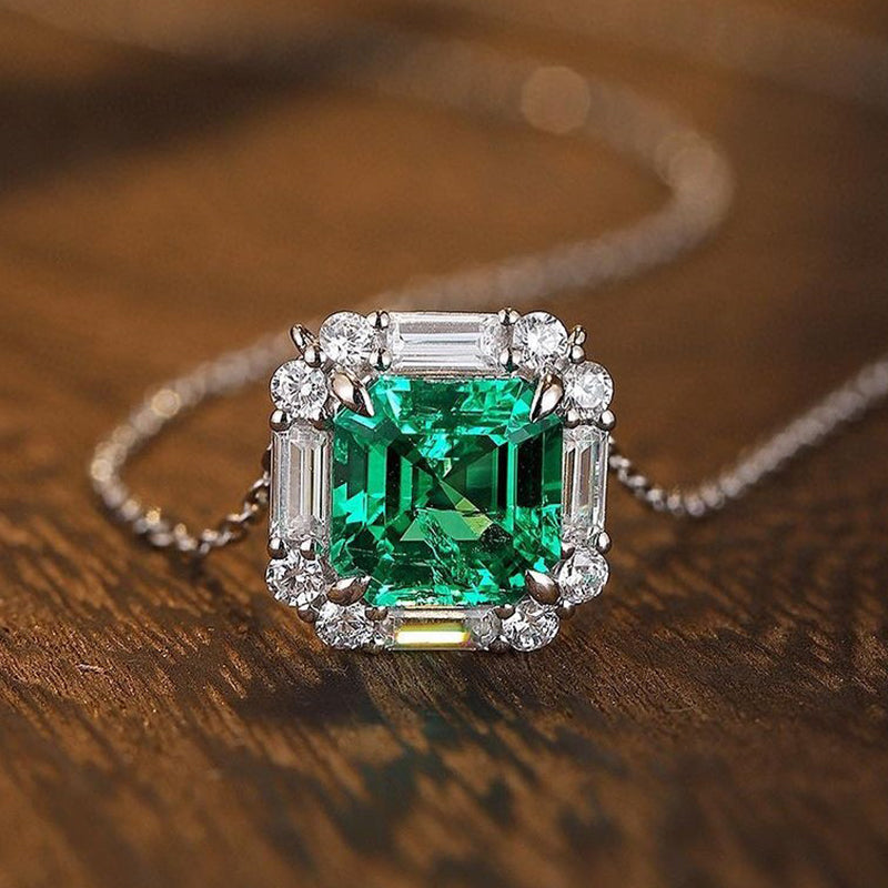 Velirella Asscher Cut Green Necklace In Brass - Velirellajewelry