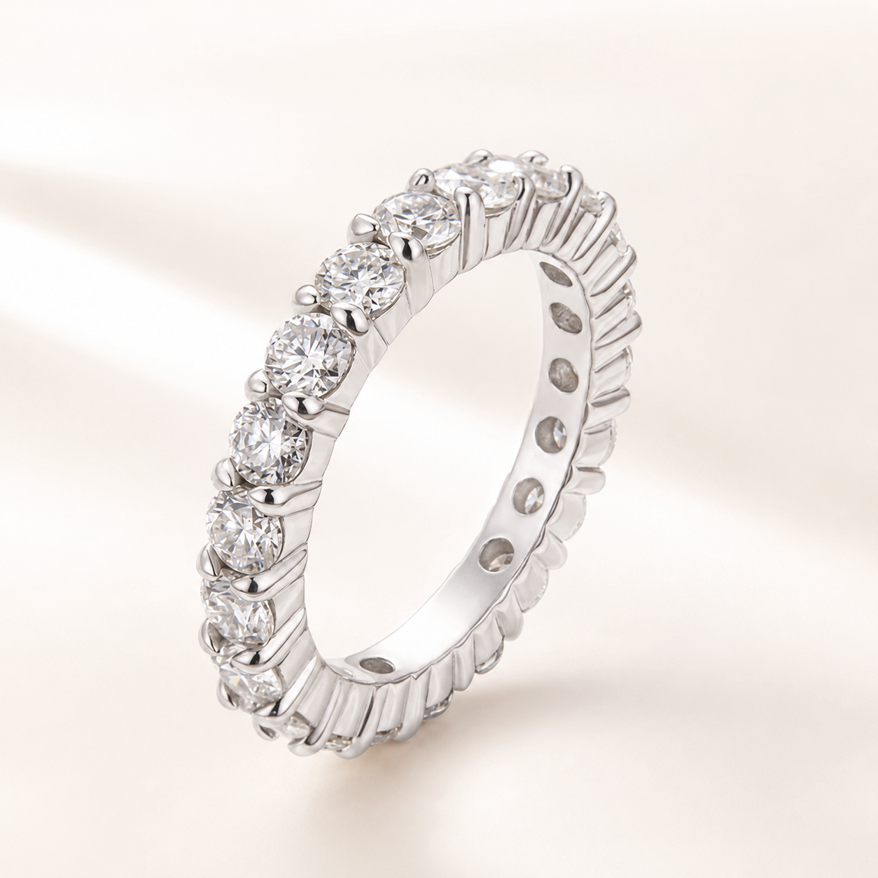 Moissanite 2.5 Ct Round Cut Eternity Women's Band Everyday Wearable Ring