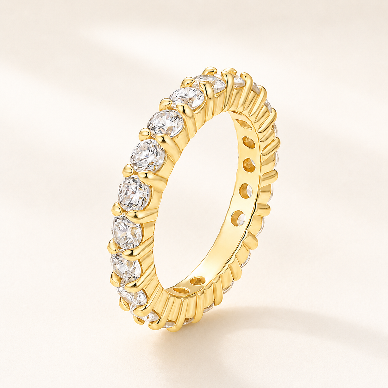 Moissanite 2.5 Ct Round Cut Eternity Women's Band Everyday Wearable Ring