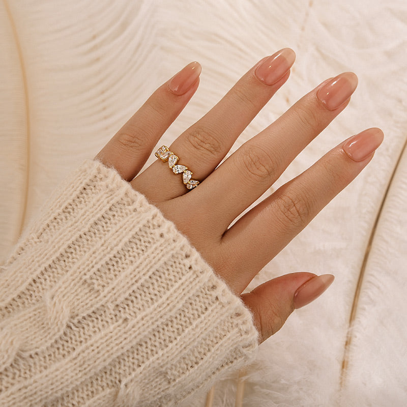 Velirella Unique Full Pear Cut Women's Wedding Band - Velirellajewelry